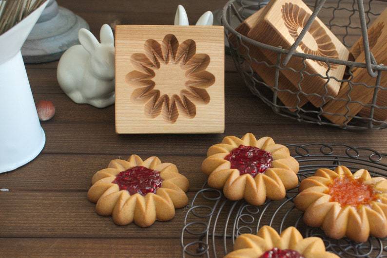 Cookie Mold Cutter Premium Beech Cookie Shortbread Wooden Cookie Mold