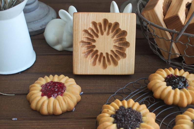 Cookie Mold Cutter Premium Beech Cookie Shortbread Wooden Cookie Mold